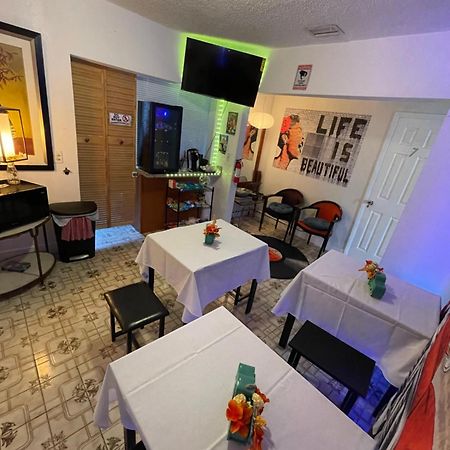 Habitacion Centrica Calle 8 Miami Exterior photo